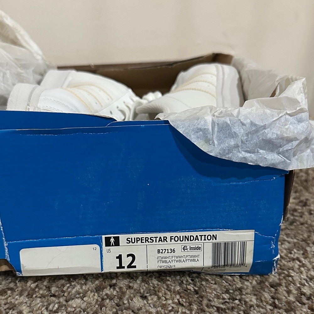 Superstar Adidas Sneakers